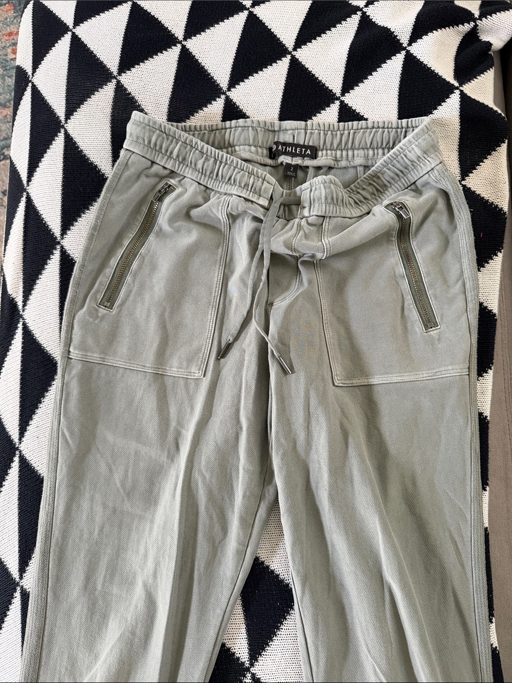 Athleta woman’s Sage Green Drawstring Jogger Pants
